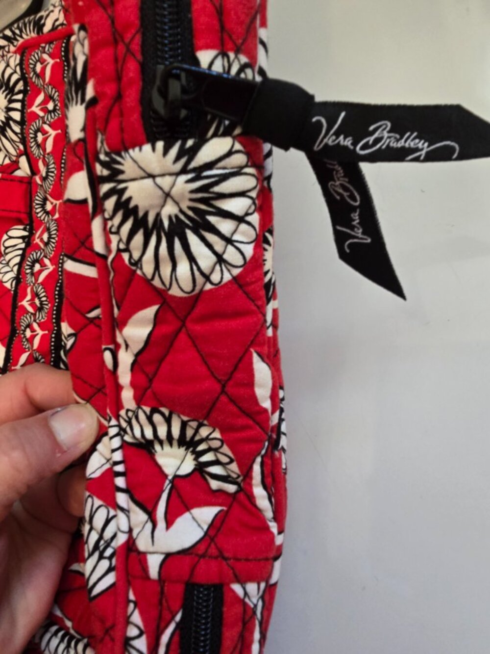 Vera Bradley Good Book Cover in Deco Daisy - Picture 10 of 10